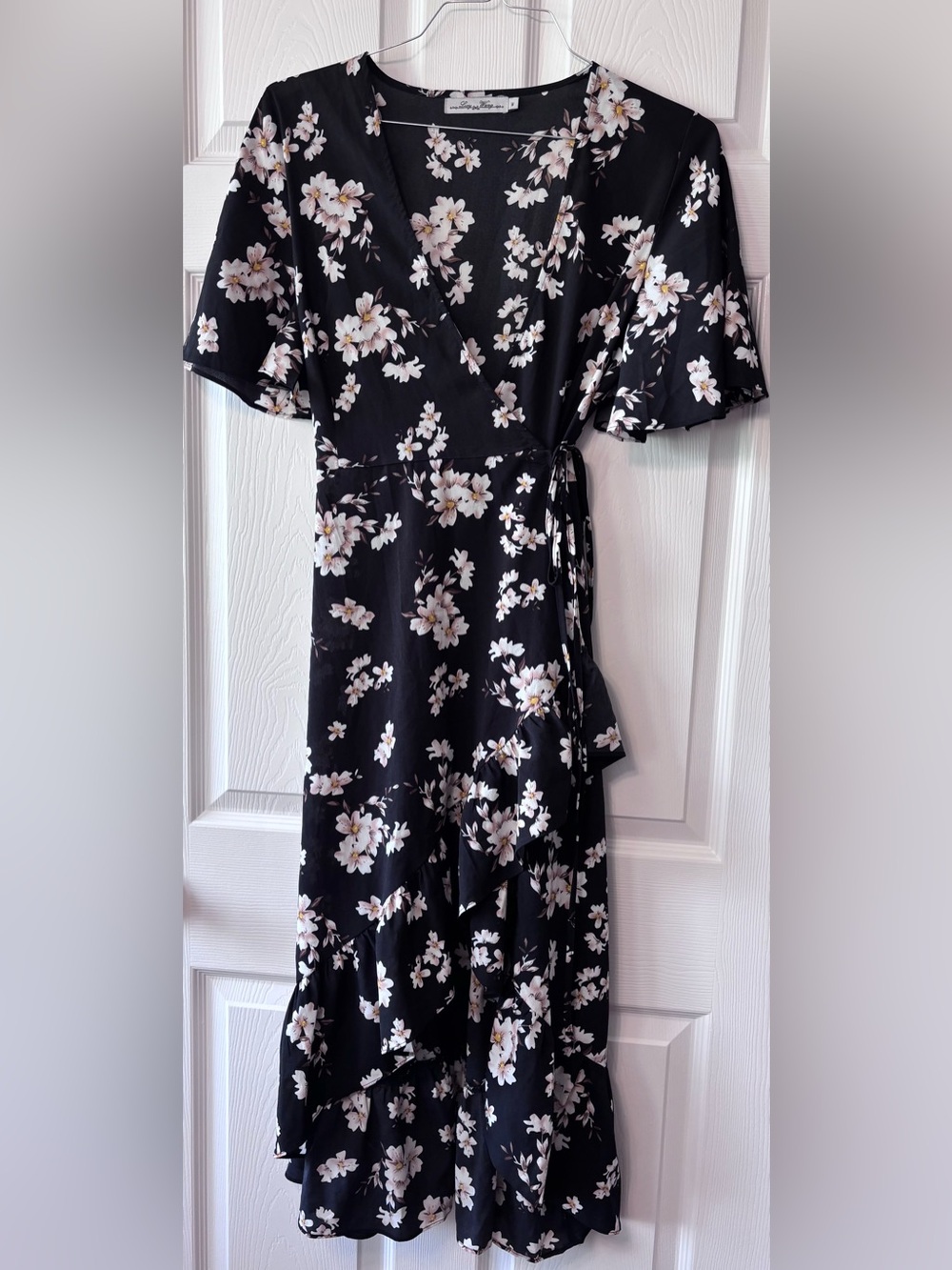 Black White Floral Wrap Dress